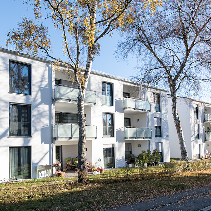 Lilienthalstraße 10 + 12