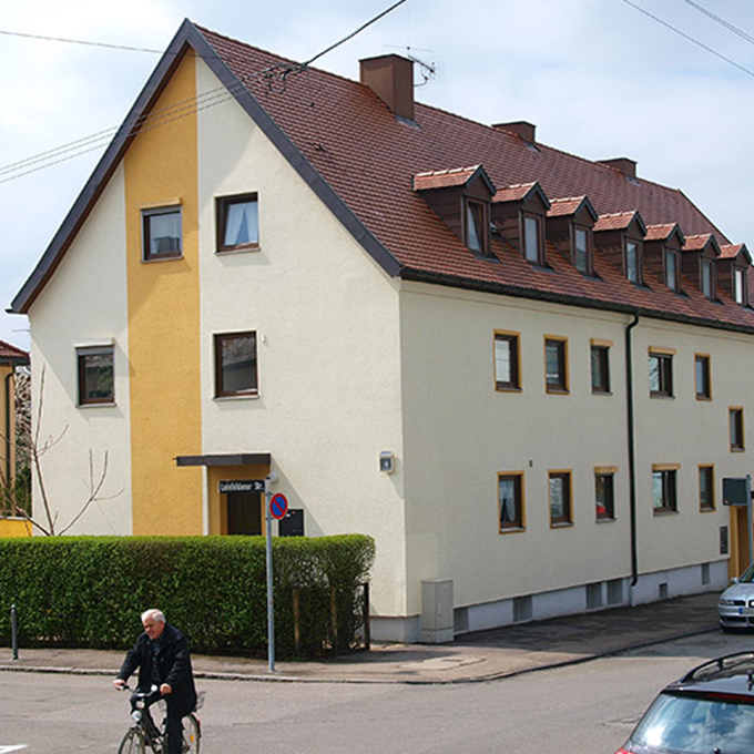 Löwenstraße 2–4